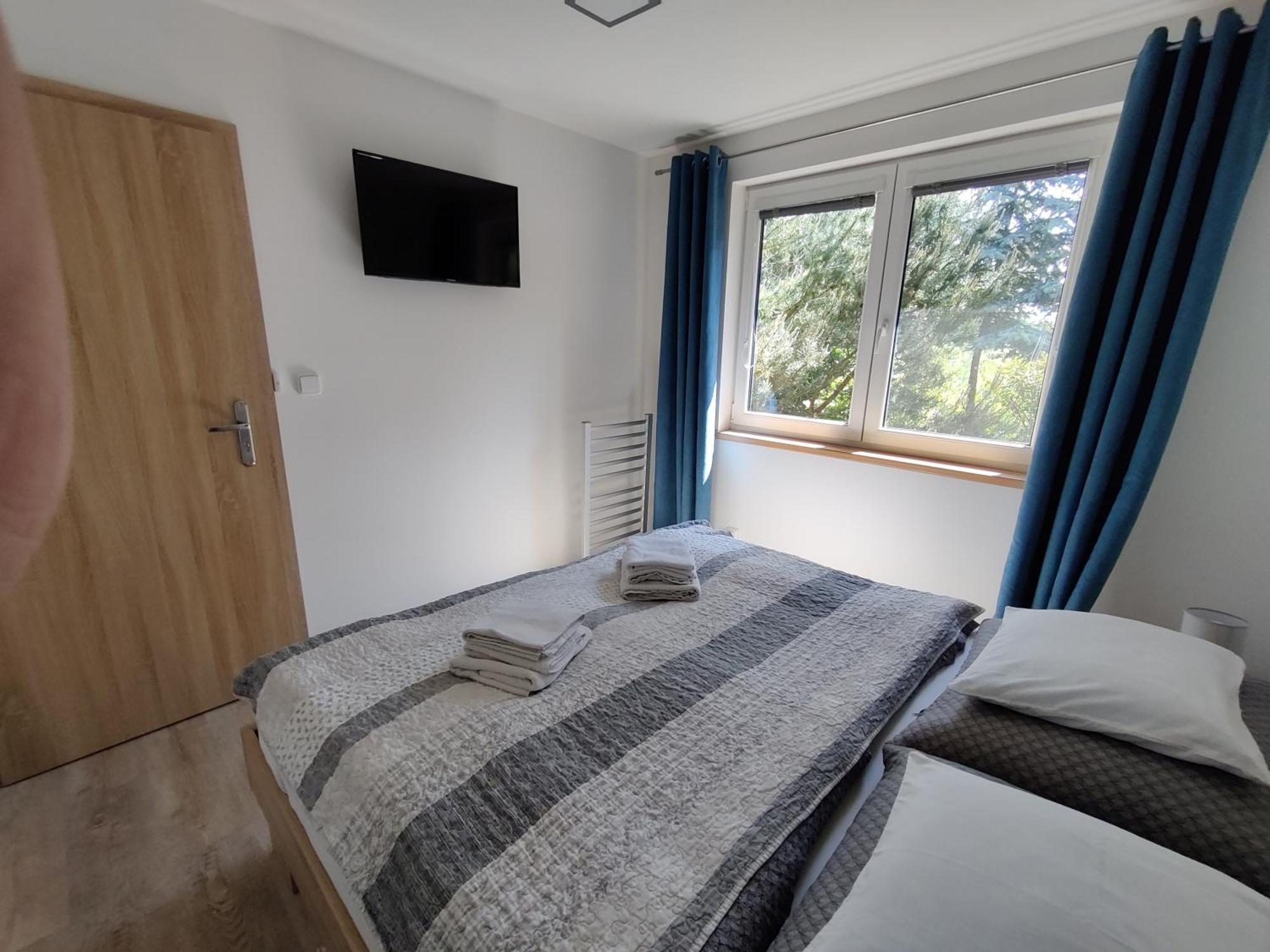 Apartman Pod Lipou - Samostatny Objekt Jaroměř Екстериор снимка
